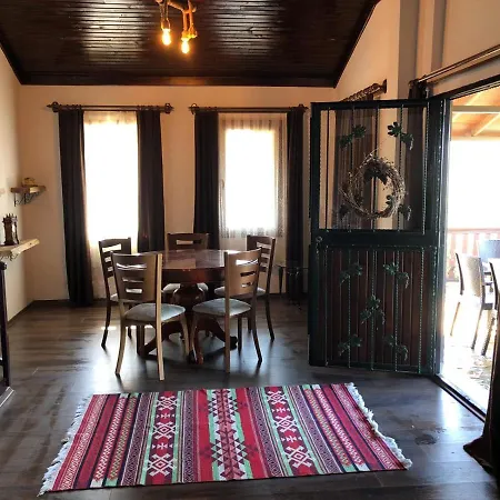 Lindos Garden Butik Sirince